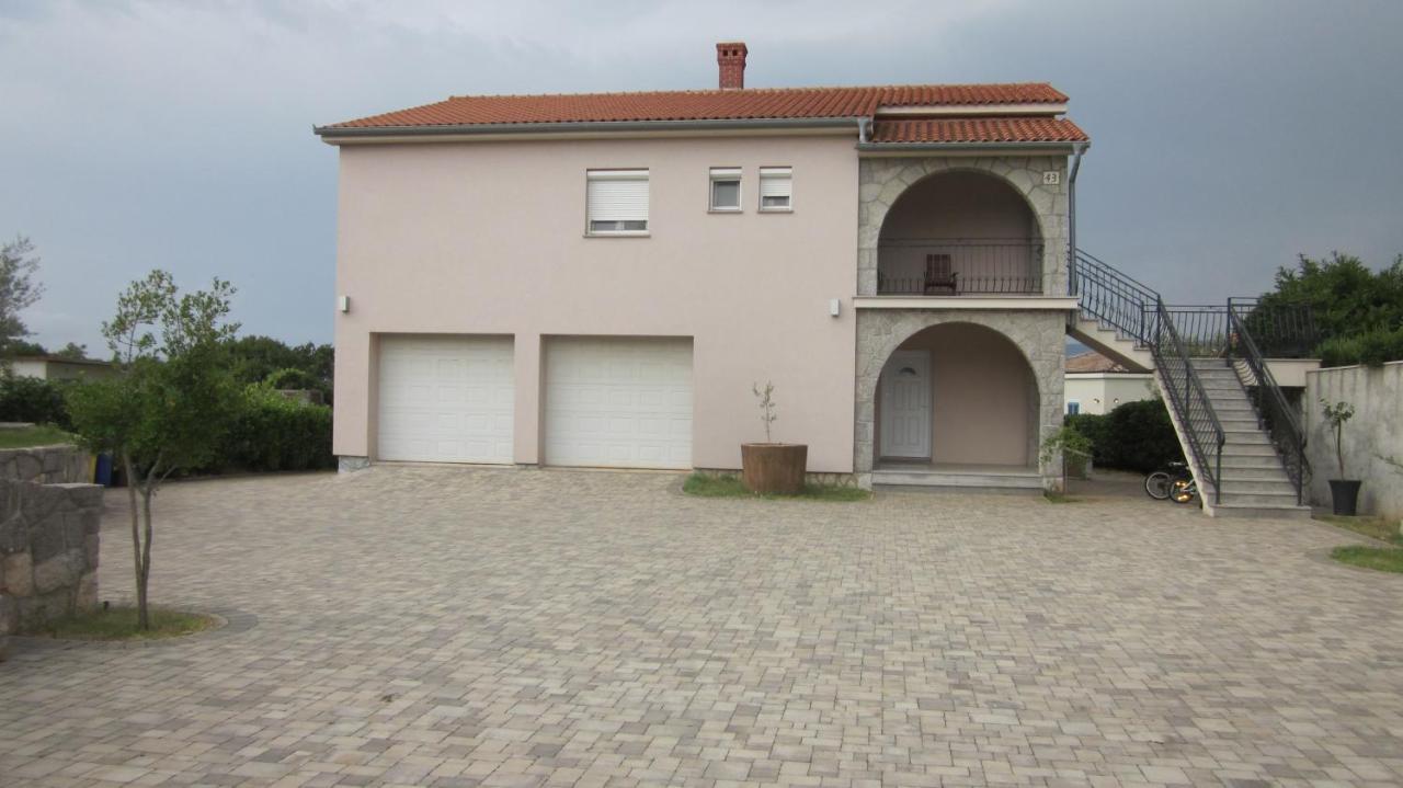 Natasa Apartments Krk Vrh  外观 照片