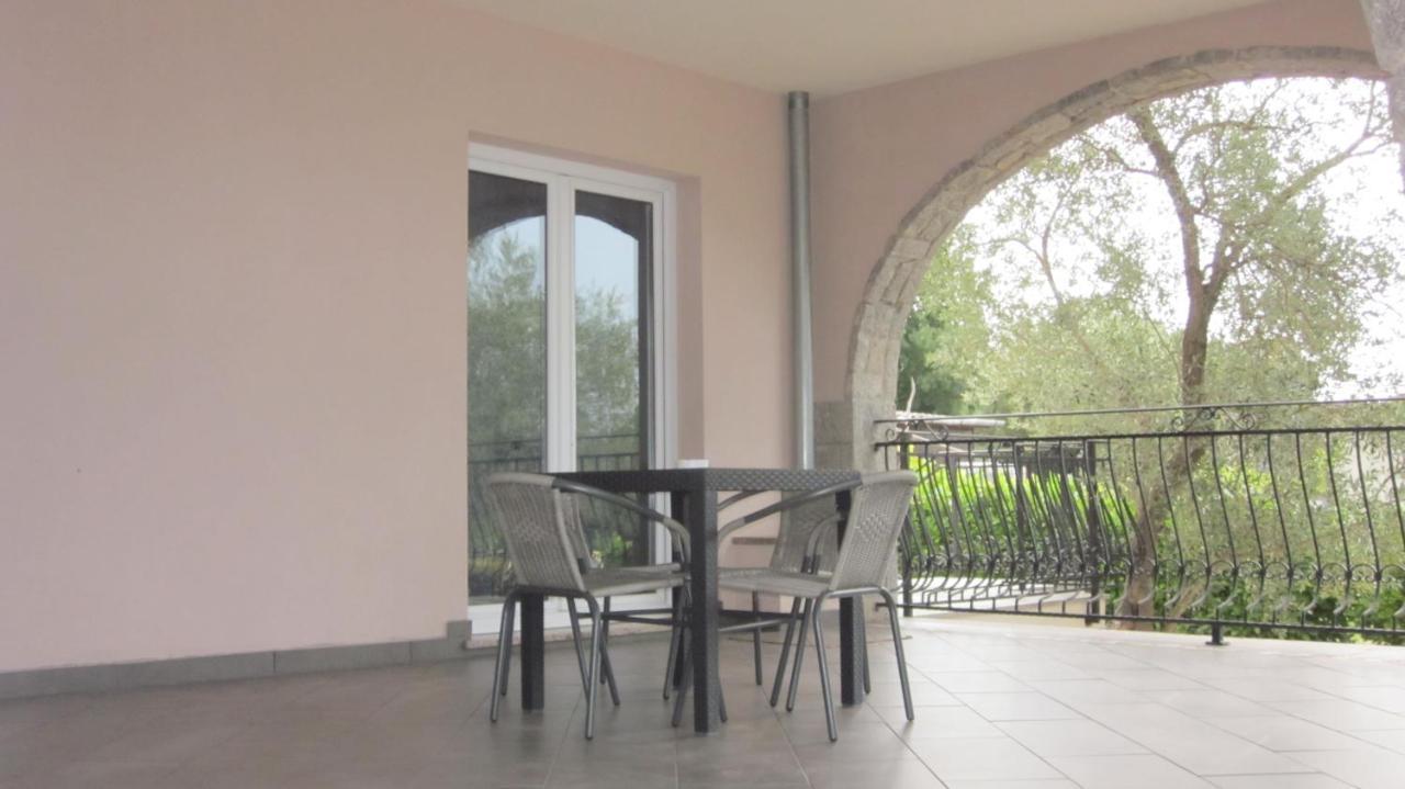 Natasa Apartments Krk Vrh  外观 照片